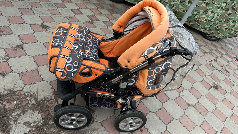 Продам коляску (всесезонная)