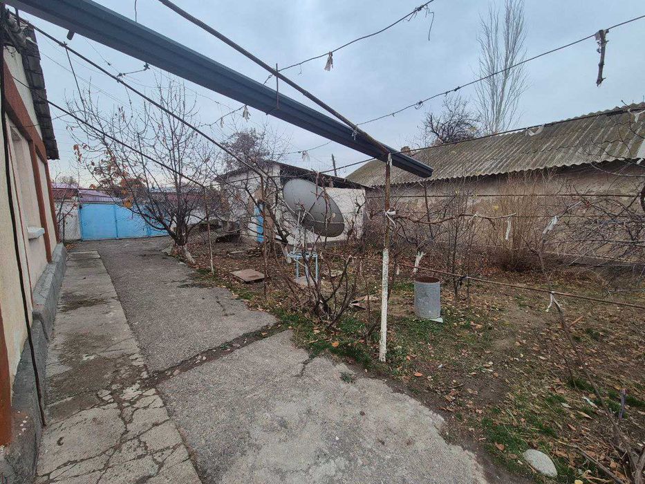 Продается Дом. Янгибазар 8.8 соток
