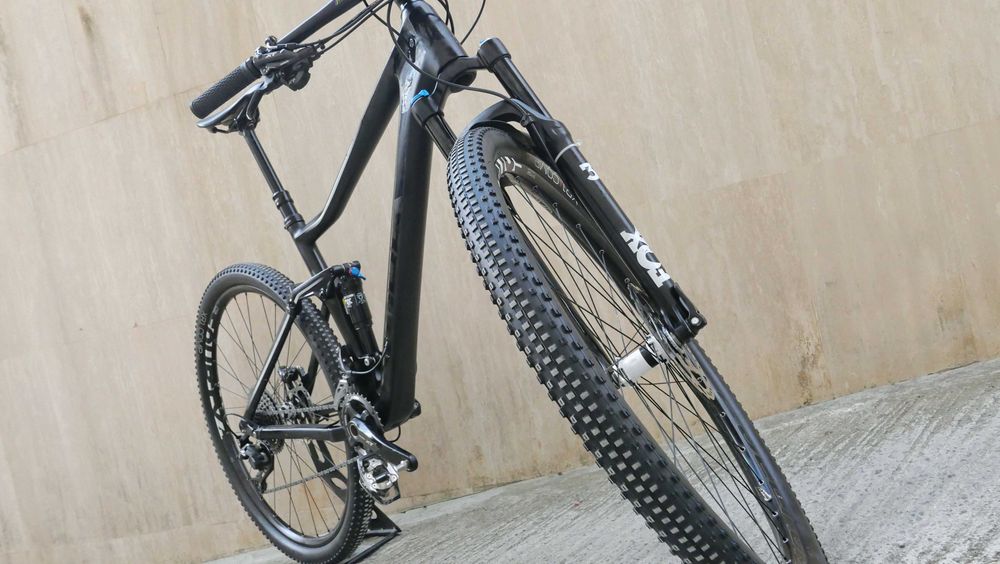 Cube Stereo 120 Race, 29", HPC карбон, FOX Performance 120 мм, Shimano XT 2x11