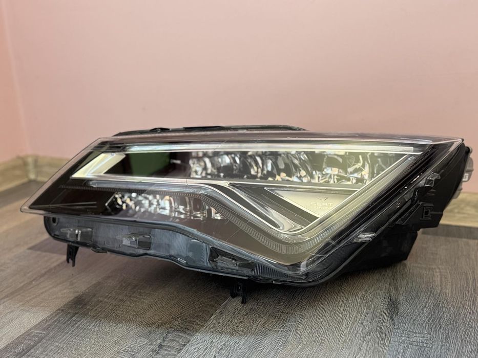 Ляв Фар FULL LED Seat Ateca 2023/24