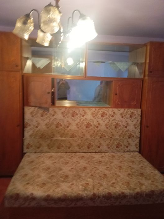 Vând apartament cu doua camere