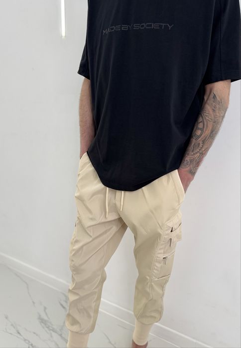 Pantaloni Model VAGABOND