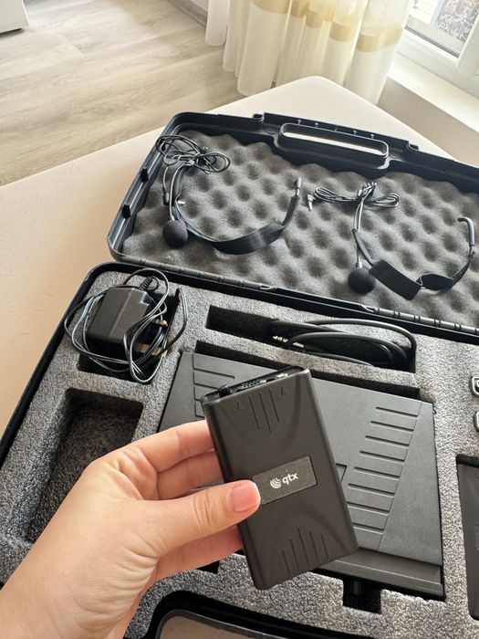 QTX VN2 Безжична микрофонна система с 2 headset микрофона — нов комплект