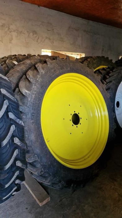 Roti Tehnologice inguste fixe reglabile pentru orice Tractor