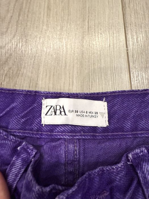 Лилави дънки ZARA