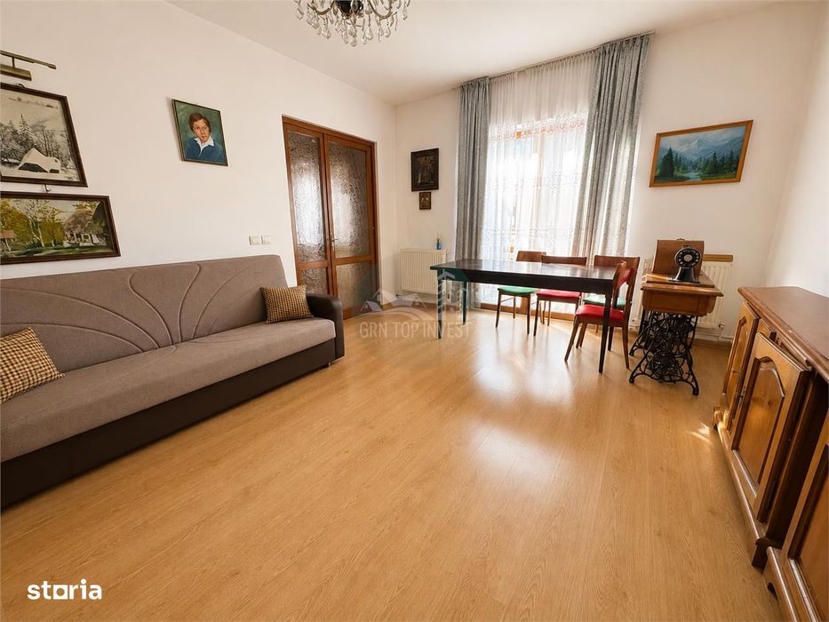 Casa individuala 5 camere 2 bai teren 545mp - Lupeni