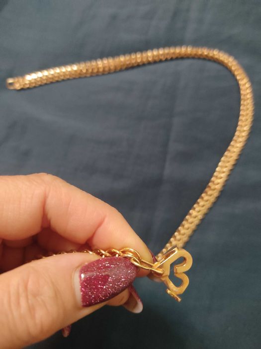 Продам золотую цепь