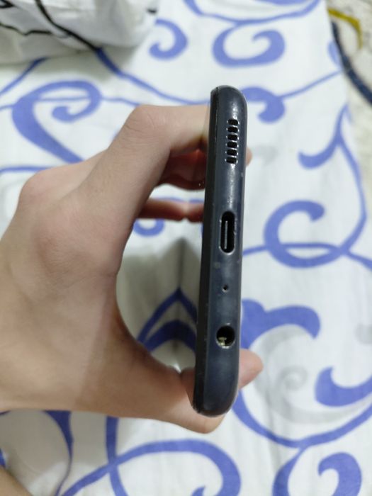 Продам самсунг А13 2022 года