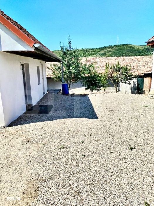 „Casa accesibila in Aiud – 2 camere, zona linistita, potential mar