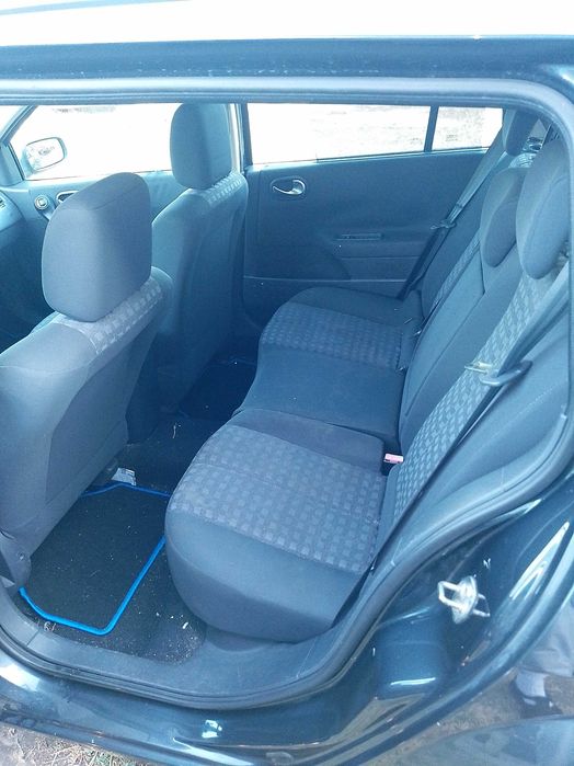 Рено Меган 1.6 Климатик Теглич