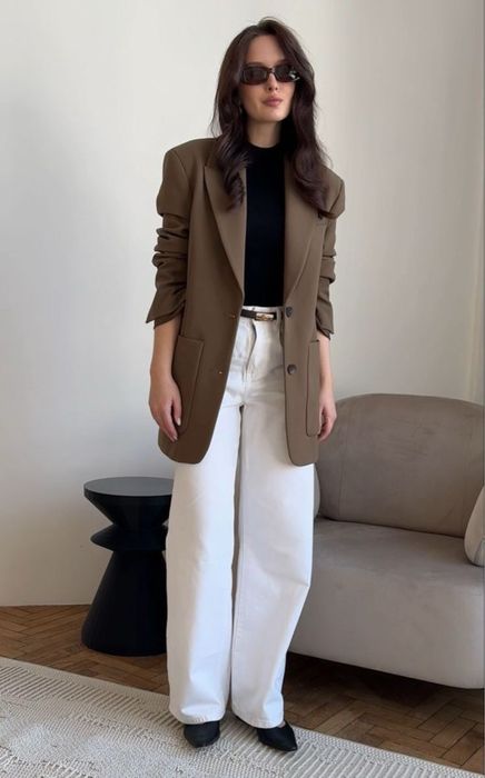 Белые джинсы новые