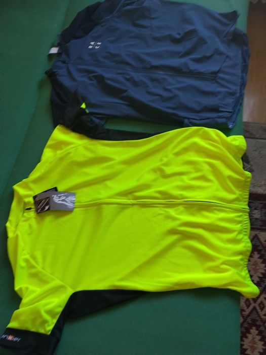 Tricouri ciclism  xxxxl si xxxl  pret fix