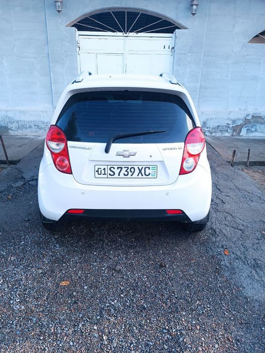 Продаётся Спарк. Spark avtomobili sotiladi.