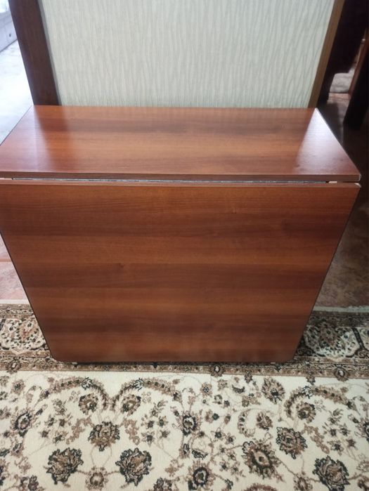 Стол раскладкшка