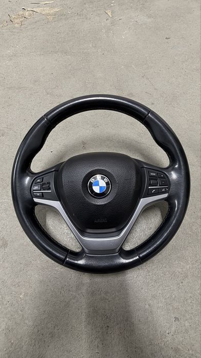 Volan bmw x5 f15 cu vibratii impecabil