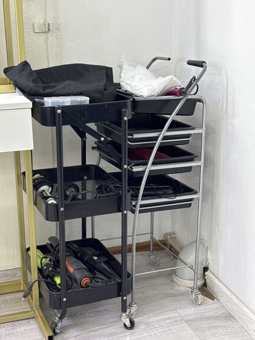 Салонның заттары сатылады бірге