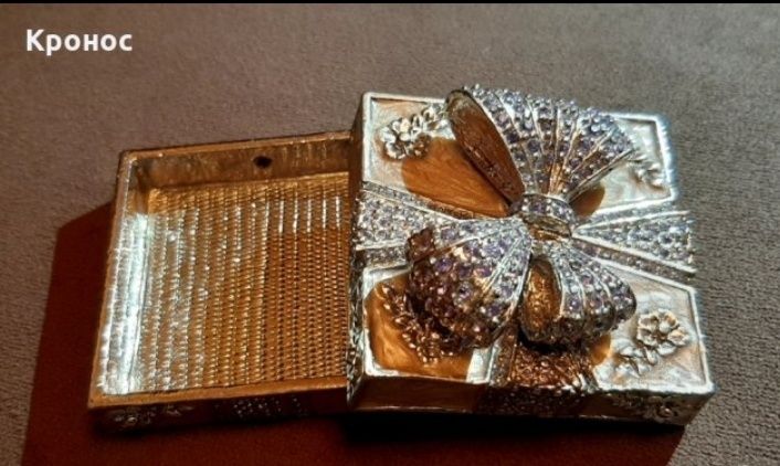 Кутия  за бижута