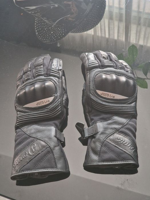 Se vand manusi moto damă