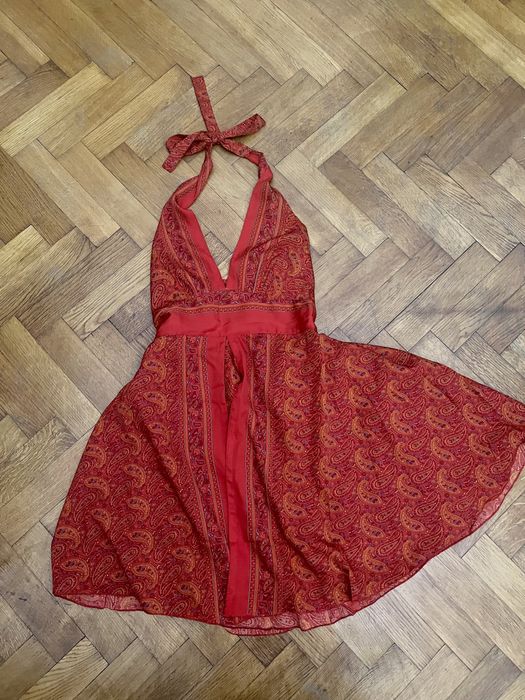 Rochie rosie cu model vaporoasa de vara S India