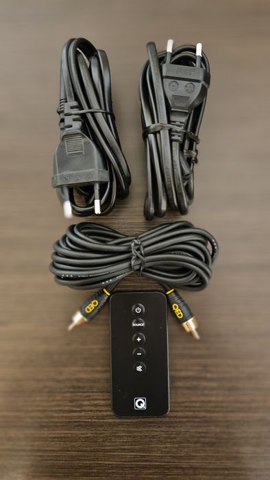 Sistem audio HI FI  Q Acosutics + SVS