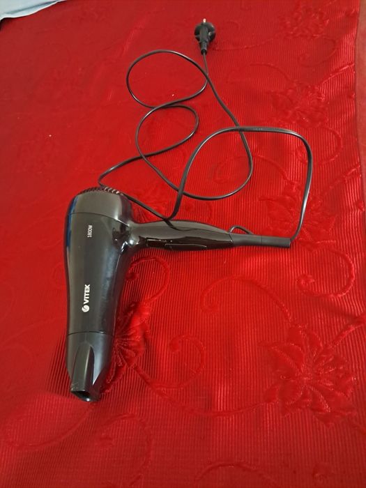 Продам фен в отличном состоянии