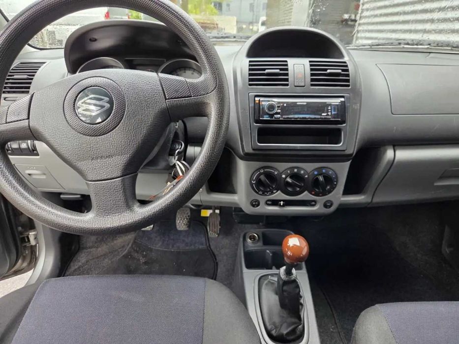 На Части Suzuki Ignis 1.3 бензин 92к.с. 4x4 2006г.