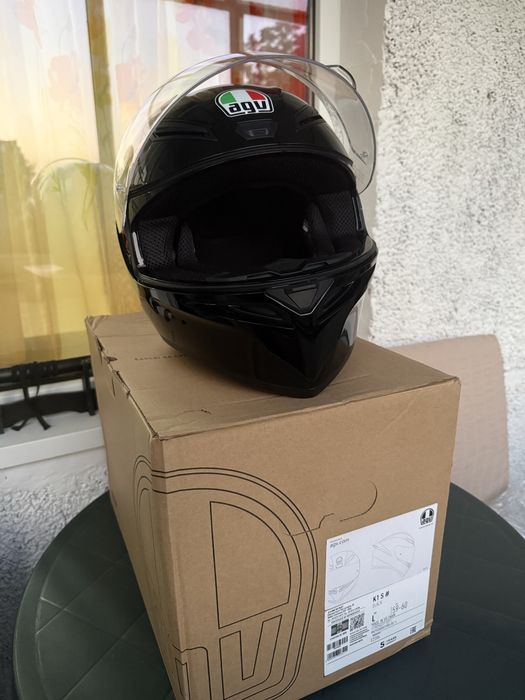 Каска AGV черен лак