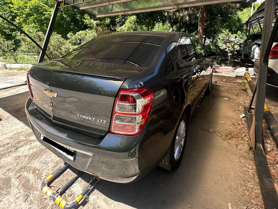 Chevrolet cobalt 2022