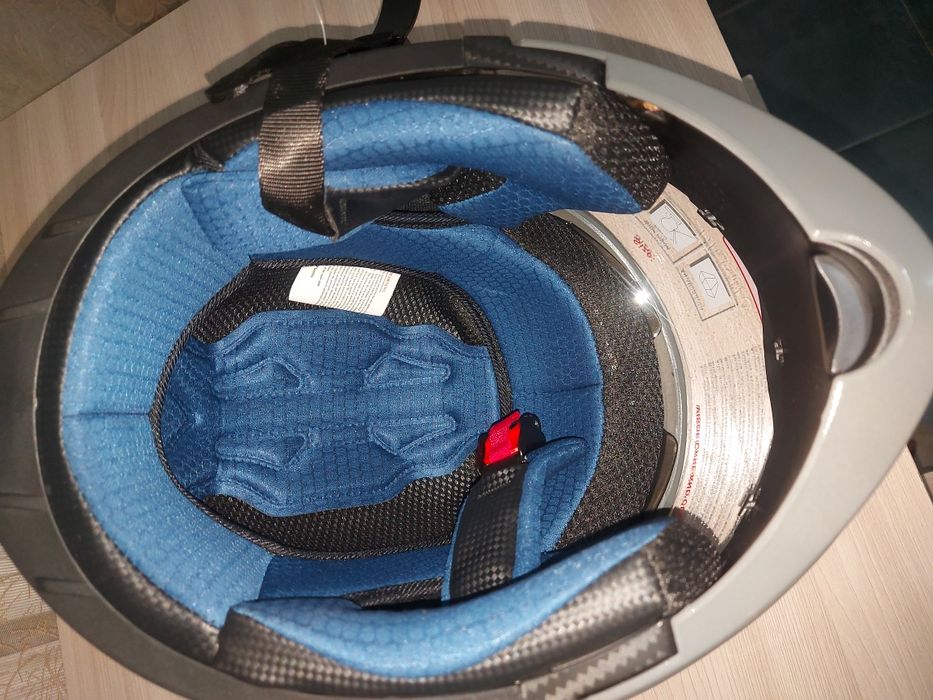 Обсолютно новый шлем