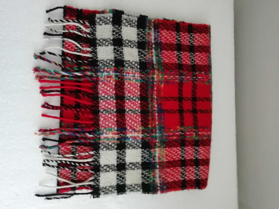 Дамски шал, топъл, мек, ярки цветове