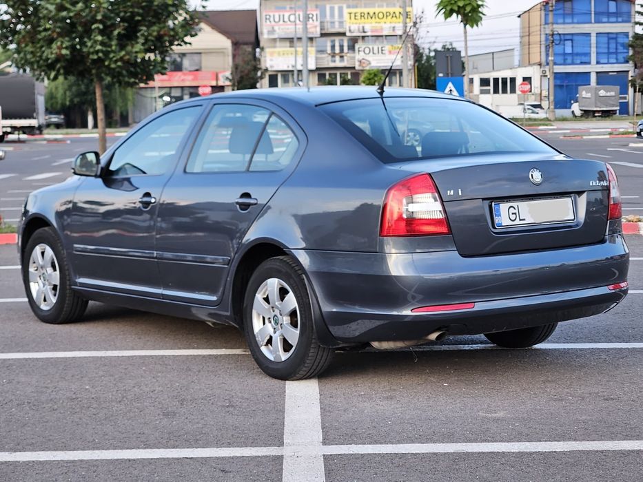 SKODA Octavia 2010 — imagine 4