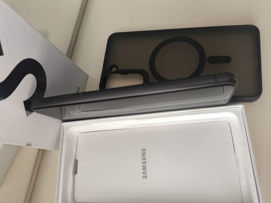 Продам Samsung Galaxy S21 FE 5G