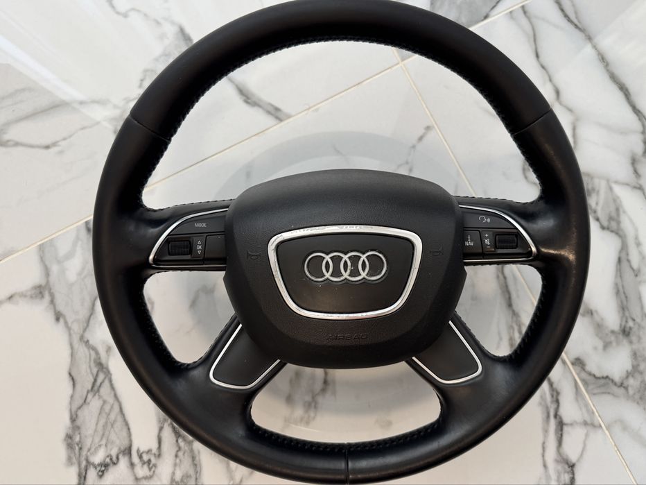 Volan Audi A4 B8.5 cu comenzi si airbag 4L0419091AC