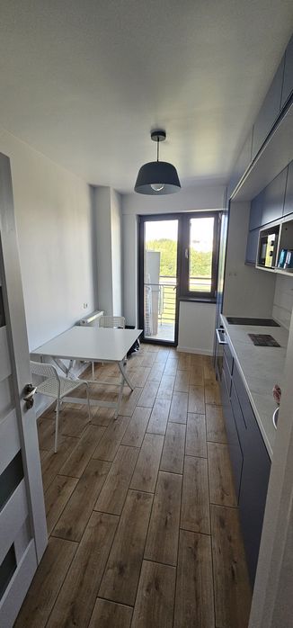 Inchiriez apartament  2 camere   - Zona  Cartodrom