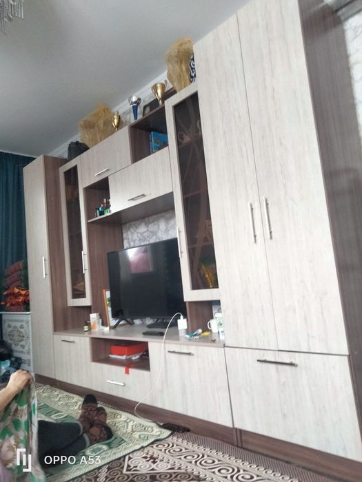 Продам стенку для гостиной
