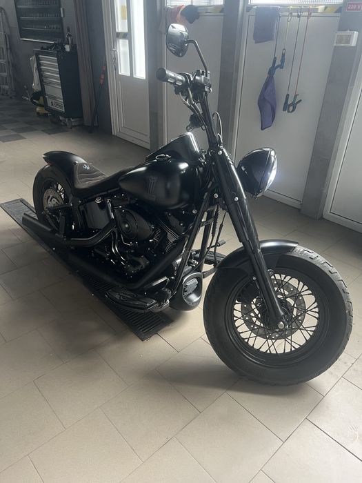 Harley softail custom