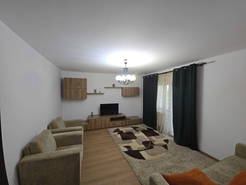 2 camere decomandat Str Sinaia 18 - Pod Doamna Ghica