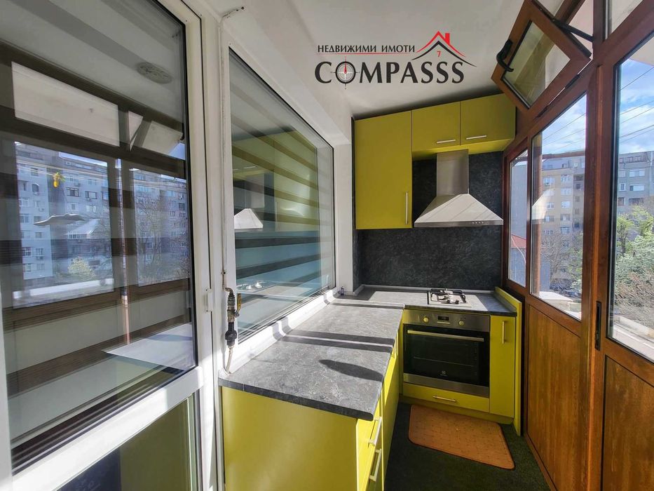 Продава се Многостаен апартамент в Добрич, Център - 120 кв.м за 892 €/кв.м - Снимка #2