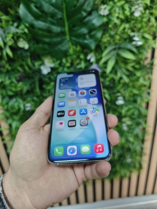 11 Pro Max 256 Gb 
Oferim Garanție