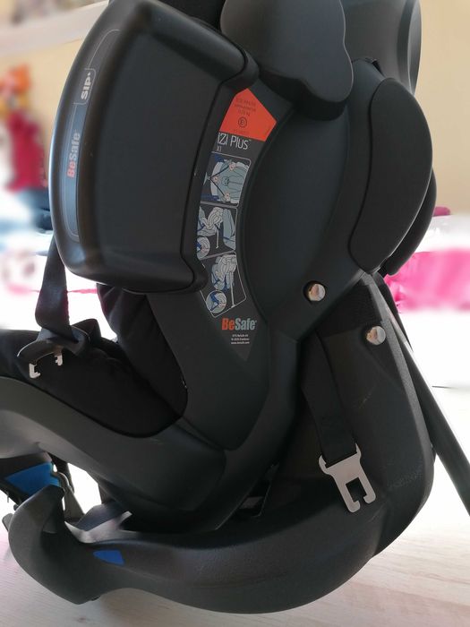 BeSafe iZi Plus X1 столче за кола Fresh Black Cab