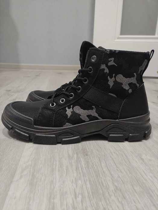 Ботинки демисезонные