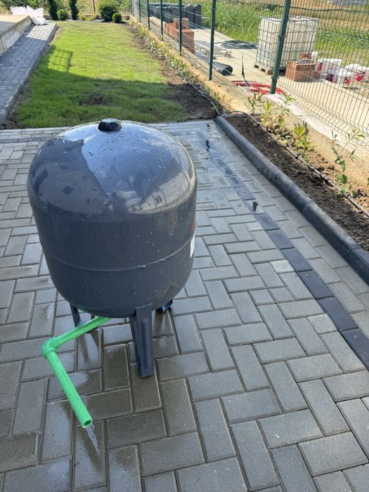 Сондажна помпа пресостат разширителен съд