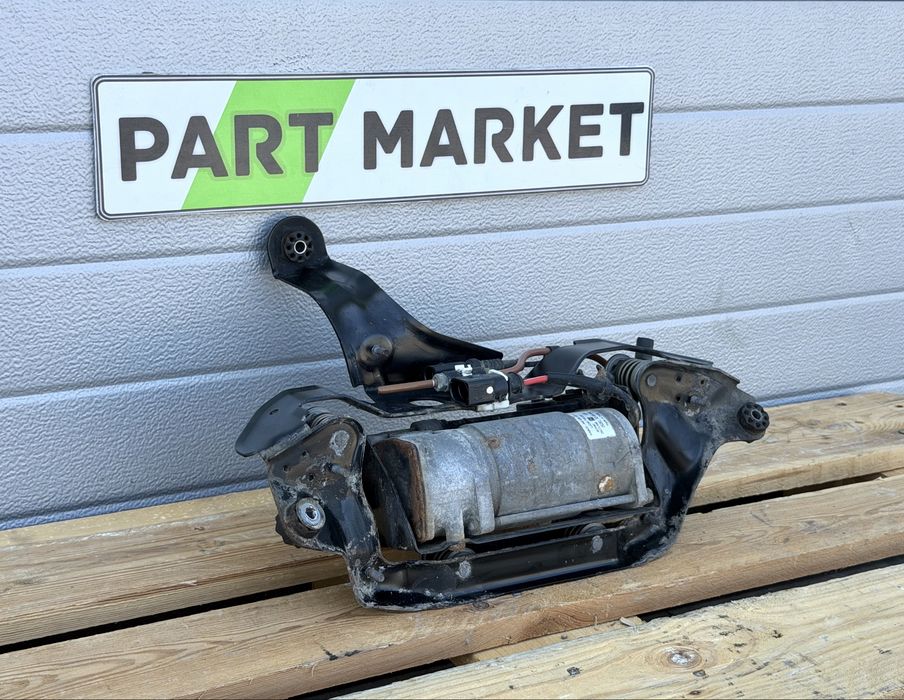 Компресор въздушно окачване AUDI A6 A7 C7 4G 4G0616005D