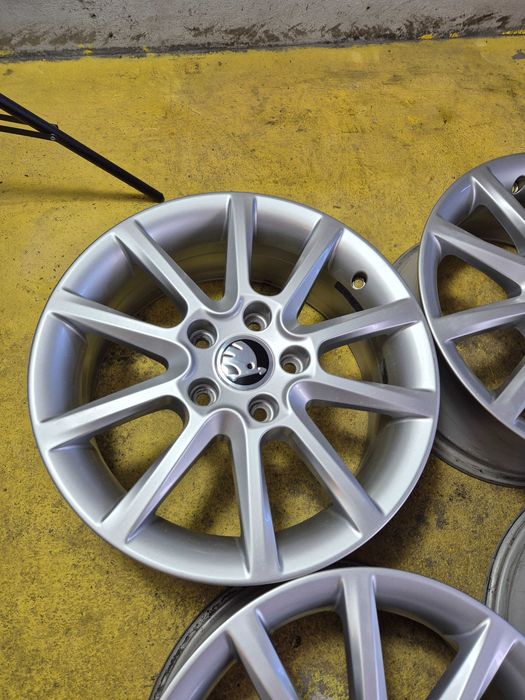 4 Jante Aliaj 5x112 16'' OEM Skoda Octavia Karoq Superb Yeti