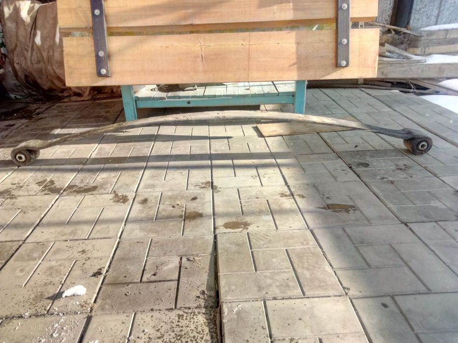 Рессора Iveco.