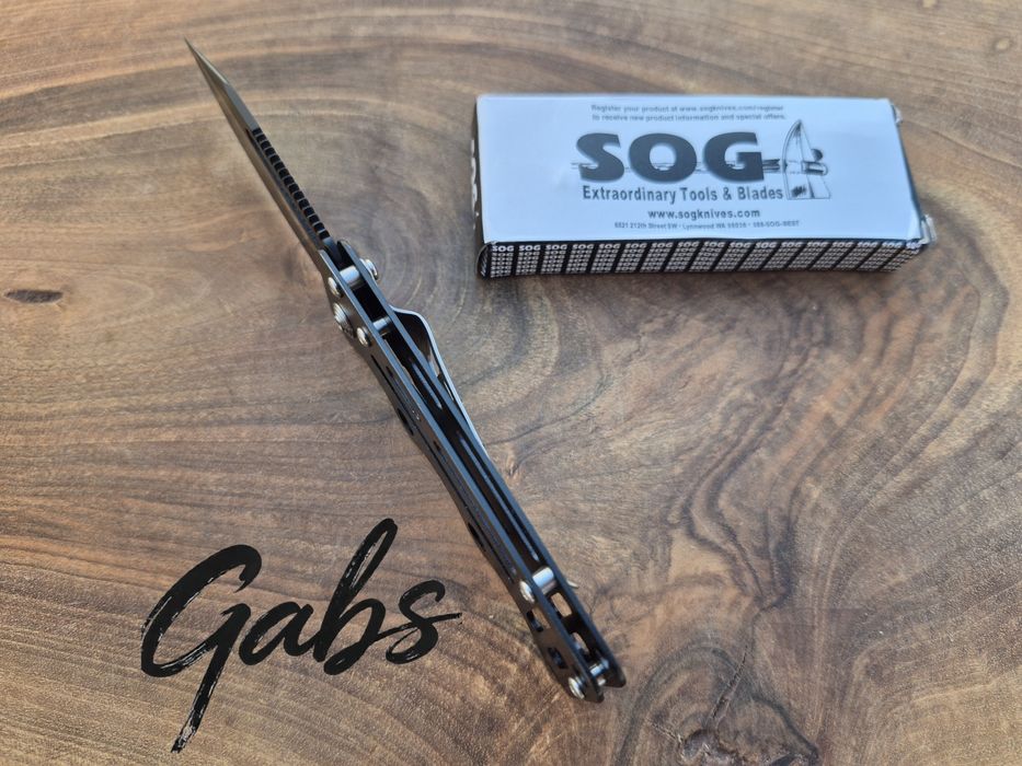 Сгъваем нож SOG Cash Card щипка за пари и карти EZ-4