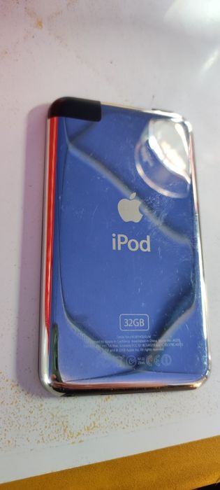 Apple ipod touch A1213 Model 1st Generation
