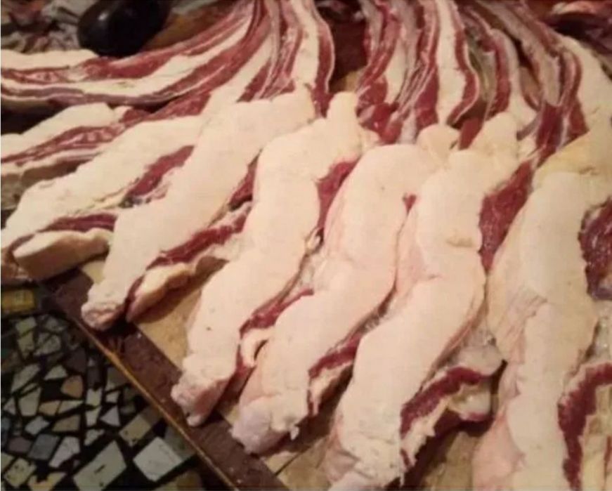 Мясо конины жылқы еті