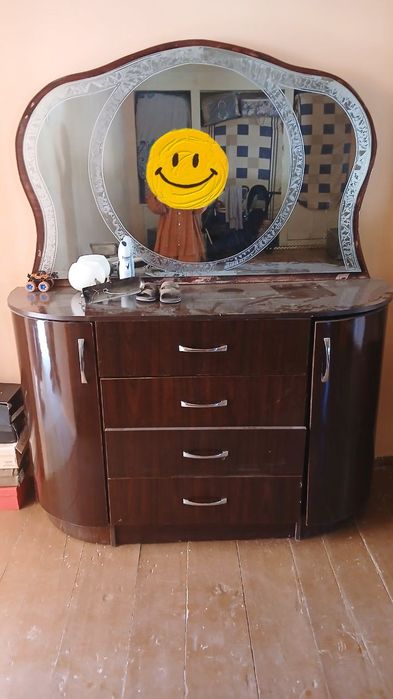 Mebel sotiladi 500 ming soʻm  narxini kelishamiz