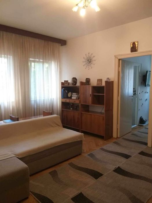 Apartament 2 camere zona centrala